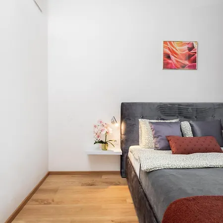Appartamento Superapart Grzybowska 176 *